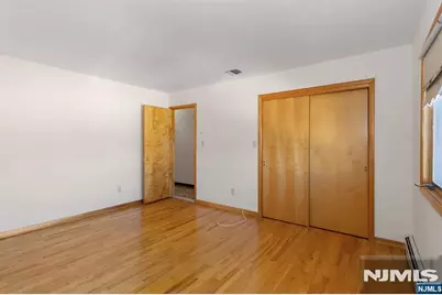 55 Grant Street, Elmwood Park, NJ 07407 - Photo 25