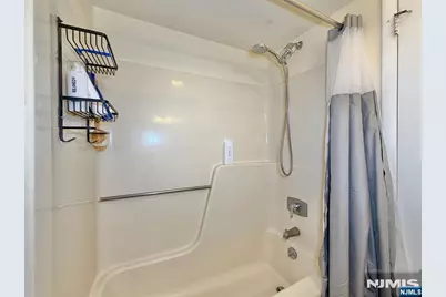 403 River Renaissance A03 #A03, East Rutherford, NJ 07073 - Photo 25