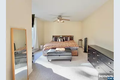 403 River Renaissance A03 #A03, East Rutherford, NJ 07073 - Photo 17