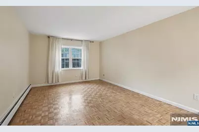 135-167 S Maple Avenue 161 A #161 A, Ridgewood, NJ 07450 - Photo 11