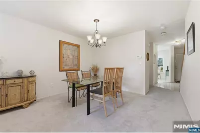 2181 Kent Court, Mahwah, NJ 07430 - Photo 7