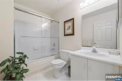 2181 Kent Court, Mahwah, NJ 07430 - Photo 19