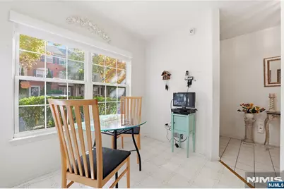 2181 Kent Court, Mahwah, NJ 07430 - Photo 3
