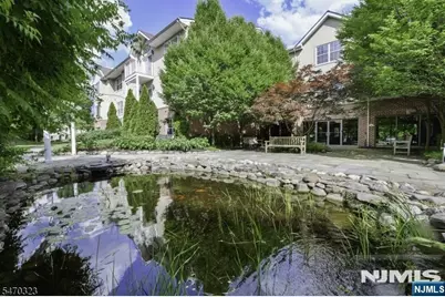 121 Courter Road 032 #032, Franklin Lakes, NJ 07417 - Photo 5