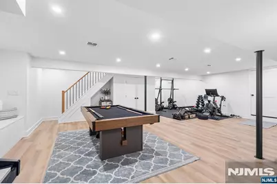 307 Ridge Road, Rutherford, NJ 07070 - Photo 19