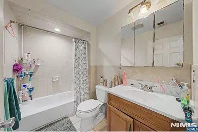 409 12th Street, Union City, NJ 07087 - Photo 25