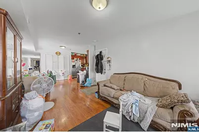 409 12th Street, Union City, NJ 07087 - Photo 5