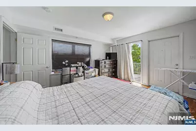 409 12th Street, Union City, NJ 07087 - Photo 31
