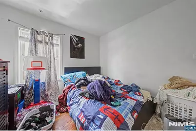 409 12th Street, Union City, NJ 07087 - Photo 47