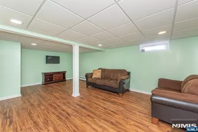16 Orchard Drive, Clifton, NJ 07012 - Photo 19