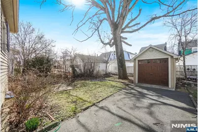 466 Beardsley Avenue, Bloomfield, NJ 07003 - Photo 27