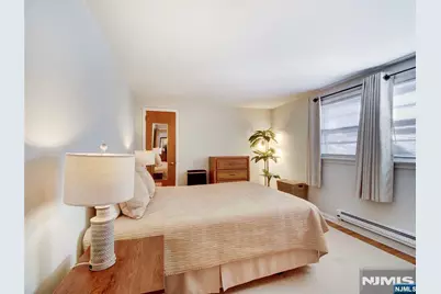 23 Nassau Road, Verona, NJ 07044 - Photo 15