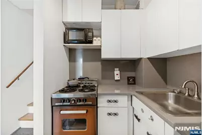 899 Boulevard East 8E #8E, Weehawken, NJ 07086 - Photo 3