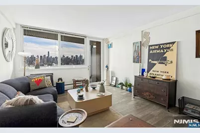 899 Boulevard East 8E #8E, Weehawken, NJ 07086 - Photo 13
