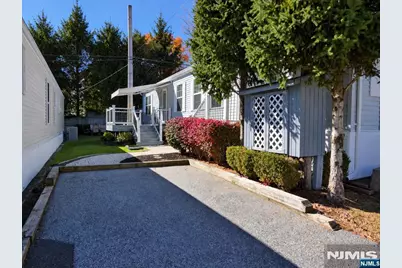 5 Makepeace Drive, Jefferson Township, NJ 07438 - Photo 3