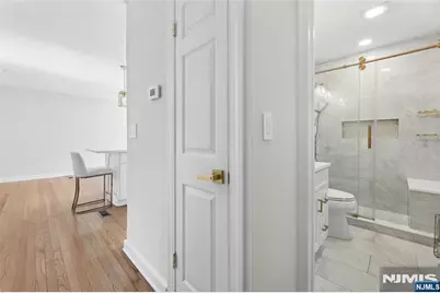 301 Saint Nicholas Avenue, Hillsdale, NJ 07642 - Photo 19