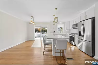 301 Saint Nicholas Avenue, Hillsdale, NJ 07642 - Photo 15