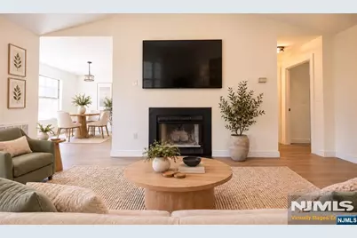 50 Tanglewood Court, South Brunswick Township, NJ 08852 - Photo 5