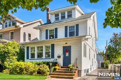 39 Willow Street, Glen Ridge, NJ 07028 - Photo 1