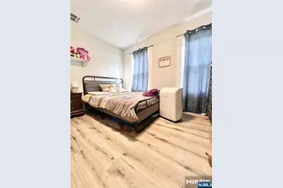 322 River Drive, Garfield, NJ 07026 - Photo 19