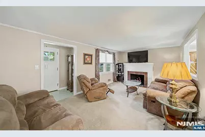 68 Woodstone Road, Montville Township, NJ 07866 - Photo 3