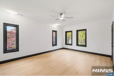 7 Sloping Hill Lane, Montvale, NJ 07645 - Photo 21