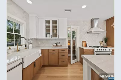 182 Gramercy, Glen Rock, NJ 07452 - Photo 9
