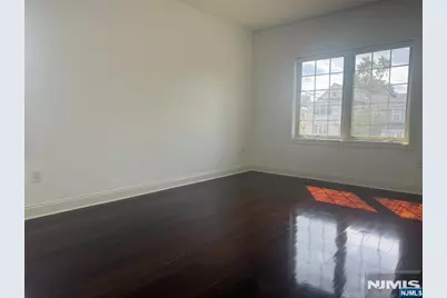 135 Paterson Avenue, Lodi, NJ 07644 - Photo 23