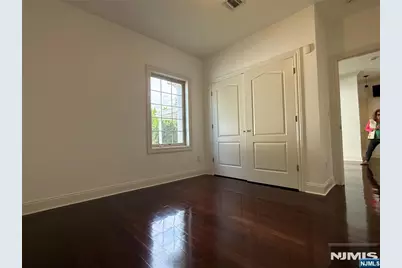 135 Paterson Avenue, Lodi, NJ 07644 - Photo 15