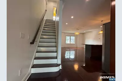 135 Paterson Avenue, Lodi, NJ 07644 - Photo 19