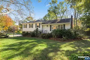 1 Large Ave, Hillsdale, NJ 07642 - Photo 1