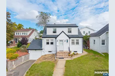 229 River Drive, Elmwood Park, NJ 07407 - Photo 39