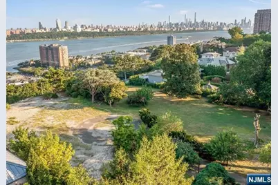 75 Bluff Road, Fort Lee, NJ 07024 - Photo 1