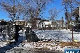 20 N Straight St, Paterson, NJ 07522 - Photo 1