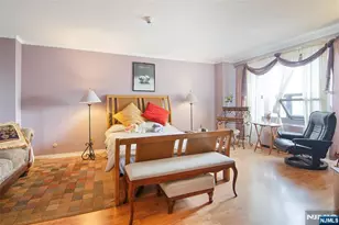 2 Claridge Dr 11Gw, Verona, NJ 07044 - Photo 1