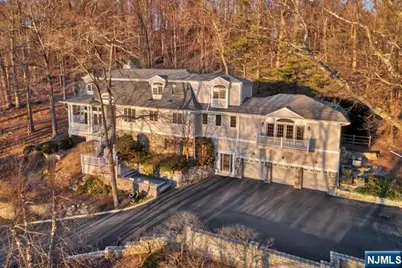 10 E Saddle River Road, Saddle River, NJ 07458 - Photo 1