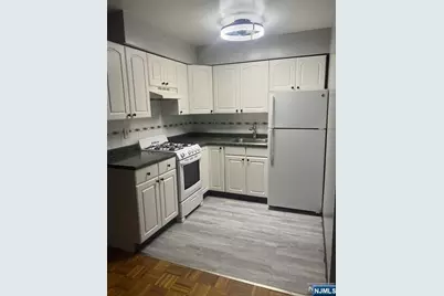 310 Spring Avenue 1D #1D, Ridgewood, NJ 07450 - Photo 1