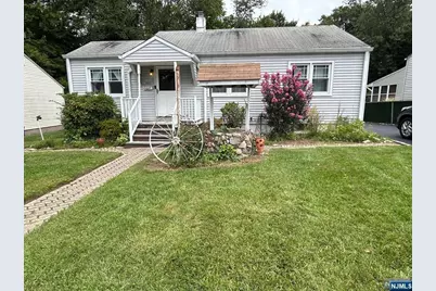 360 N 4th Avenue, Hawthorne, NJ 07506 - Photo 1