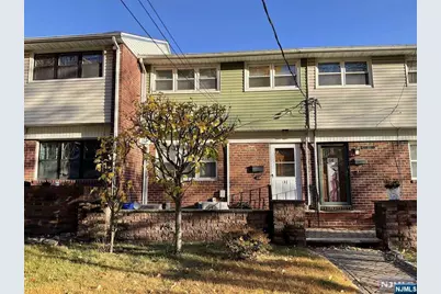 31 Edgewater Place, Edgewater, NJ 07020 - Photo 1
