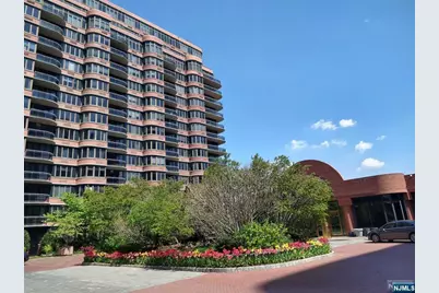 100 Carlyle Drive 9L N #9L N, Cliffside Park, NJ 07010 - Photo 1