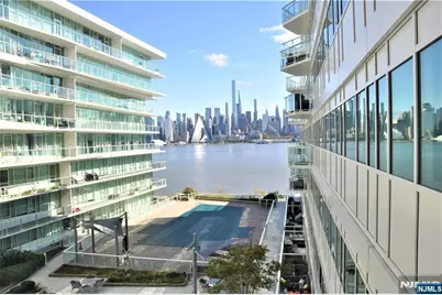 800 Ave At Port Imperial 614 #614, Weehawken, NJ 07086 - Photo 1