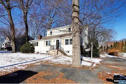 39 Packanack Lake Road, Wayne, NJ 07470 - Photo 1