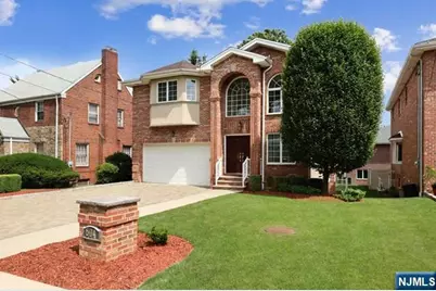 604 Abbott Avenue, Ridgefield, NJ 07657 - Photo 1
