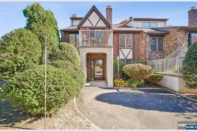 900 Valley Road F8 #F8, Clifton, NJ 07013 - Photo 1