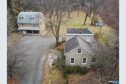 551 Ewing Avenue, Franklin Lakes, NJ 07417 - Photo 1