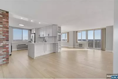 160 Overlook Avenue 9A #9A, Hackensack, NJ 07601 - Photo 1