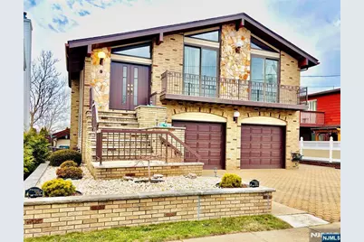 9 Mount Cedar Avenue, Wallington, NJ 07057 - Photo 1