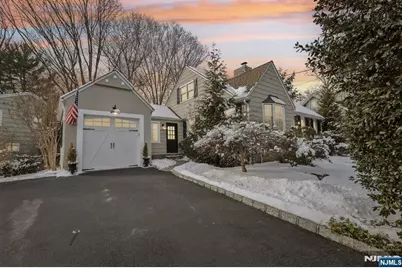 1 Van Dyke Drive, Ho Ho Kus, NJ 07423 - Photo 1