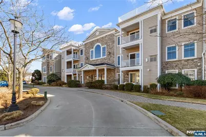 5 Tenakill Park 301 #301, Cresskill, NJ 07626 - Photo 1