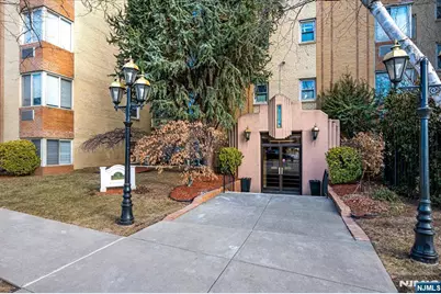 19 Lyons 402 #402, Newark, NJ 07112 - Photo 1